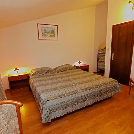 Fuer 3 Personen Ca 20 Qm In Medulin, Istrien Suedkueste Von Istrien Apartment *